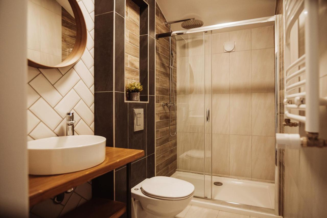 B59 Boutique Hotel Кымпулунг-Молдовенеск Экстерьер фото