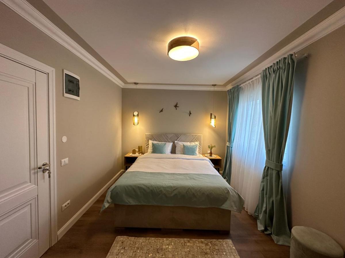 B59 Boutique Hotel Кымпулунг-Молдовенеск Экстерьер фото