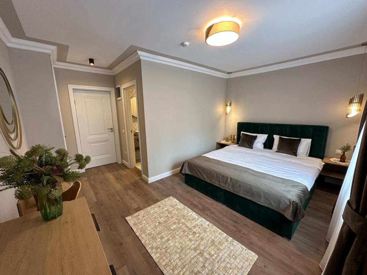 B59 Boutique Hotel Кымпулунг-Молдовенеск Экстерьер фото